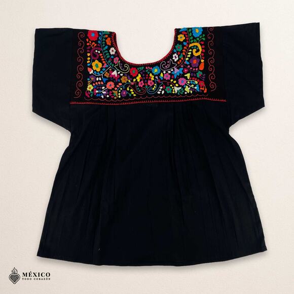 Mexican Embroidered Blouse – Handmade Otomi Floral & Animals Design - Picture 4 of 5